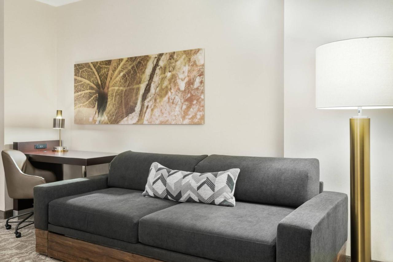 Hotel Springhill By Marriott Cleveland